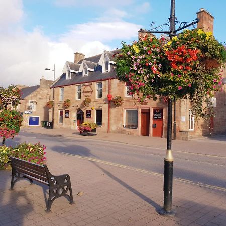 Commercial Hotel Alness Esterno foto