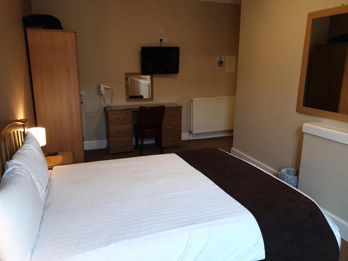 Commercial Hotel Alness Esterno foto