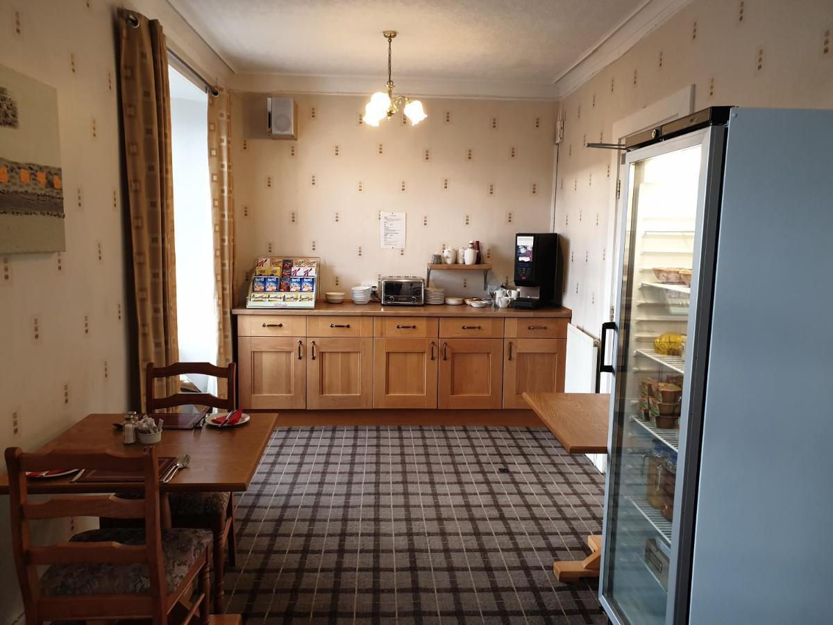 Commercial Hotel Alness Esterno foto